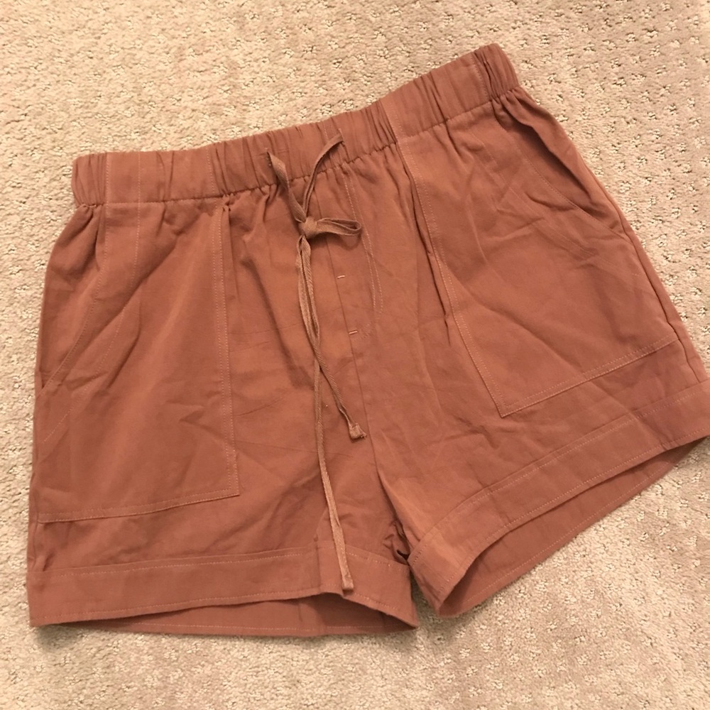 Brown comfy shorts